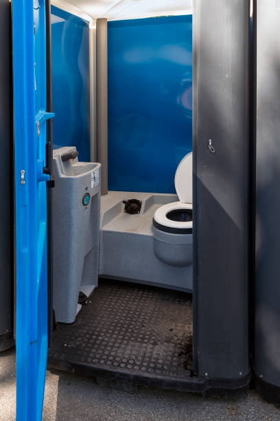 Portable Toilet Options We Offer in New Carlisle, OH